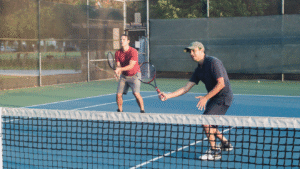 đánh đôi tennis