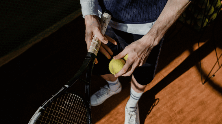 dụng cụ tập tennis tại nhà