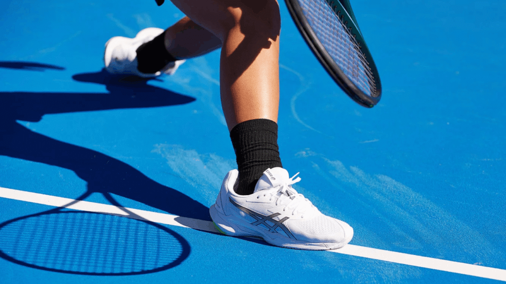 Giày tennis nữ ASICS