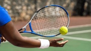 Sân tennis ảnh hưởng đến trải nghiệm chơi nhiều như thế nào?