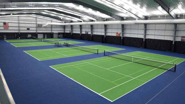 Sân tennis trong nhà: lựa chọn tốt hay lãng phí tiền?
