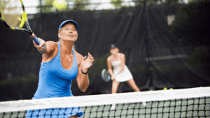 đánh đôi tennis